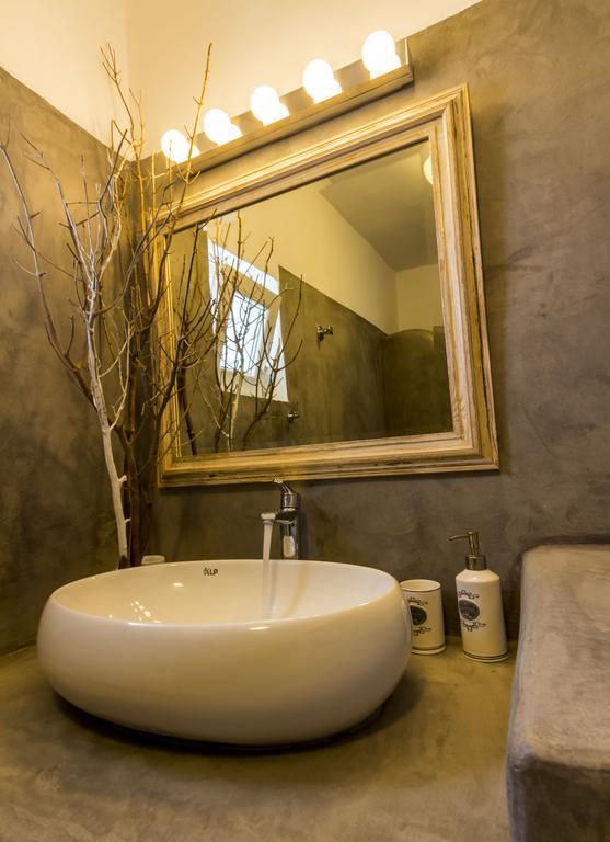 Lavish Suites Agios Ioannis Diakoftis エクステリア 写真