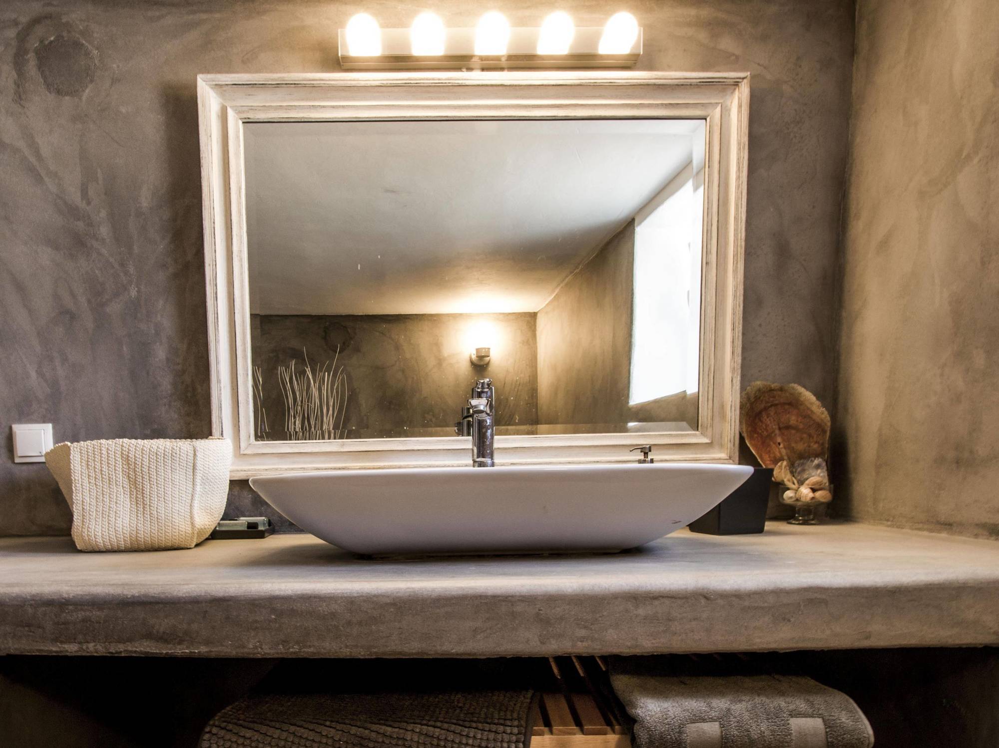 Lavish Suites Agios Ioannis Diakoftis エクステリア 写真